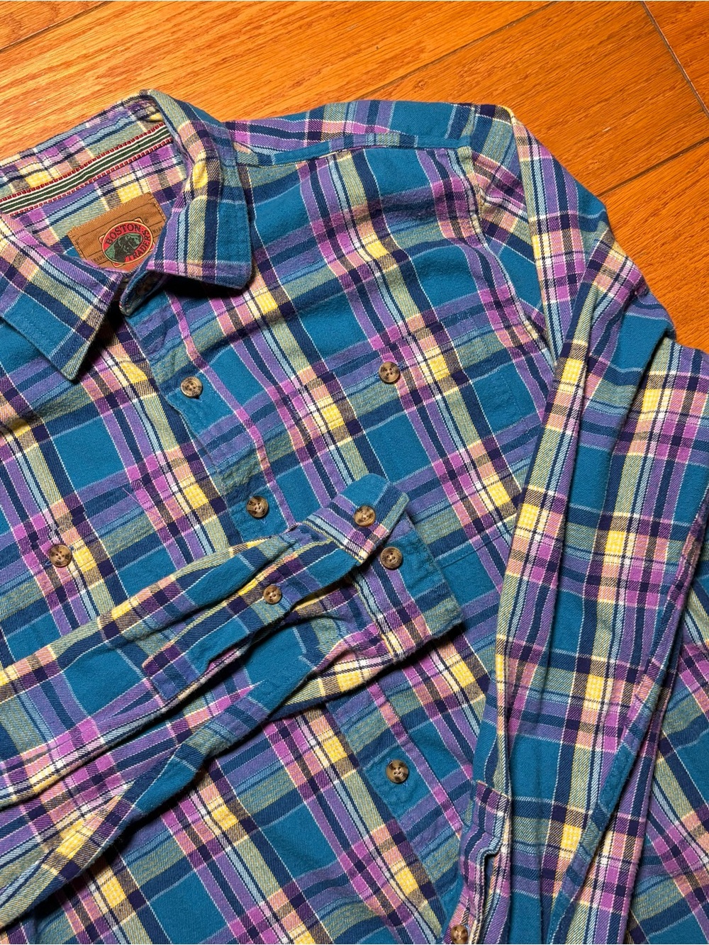 Vintage 90’s Boston Traders Teal Plaid Button-Up Shirt for Men